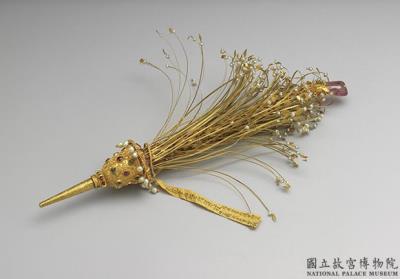 图片[2]-Gold overlay aigrette with pearl and gem inlay, Qing dynasty, early 19th c., work of the Muslim regions or the Mughal Empire-China Archive